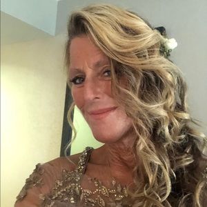 Meet your Posher, Sherry